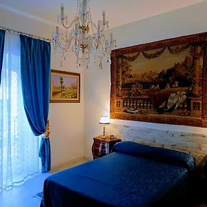 Porta Maggiore 9 Locazione Turistica Habitación en casa particular